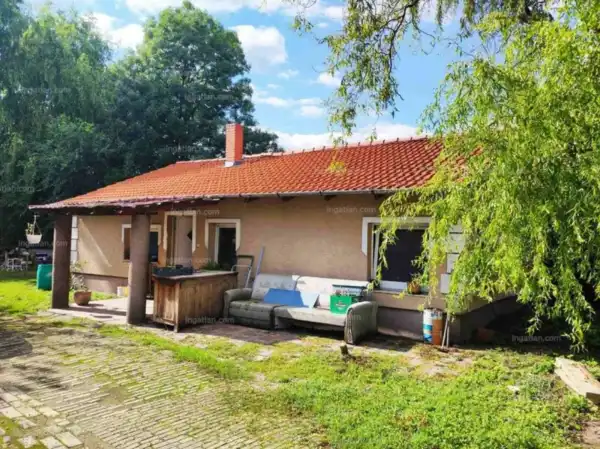 Eladó családi ház, Érd 2+1 szoba 63 m² 38.5 M Ft