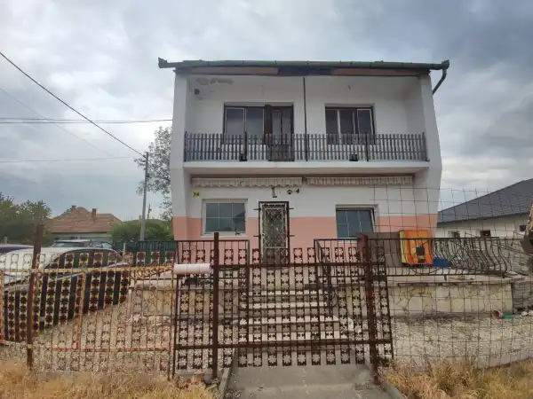 Eladó családi ház, Tárnok 5 szoba 167 m² 78.9 M Ft